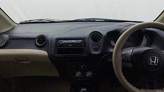 Used 2015 Honda Amaze [2013-2016] 1.2 VX AT i-VTEC Petrol Automatic interior MUSIC SYSTEM & AC CONTROL VIEW