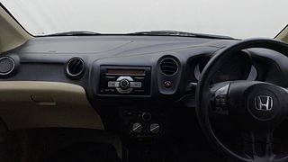 Used 2016 Honda Brio [2011-2016] VX MT Petrol Manual interior MUSIC SYSTEM & AC CONTROL VIEW