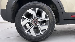 Used 2020 Kia Sonet GTX Plus 1.0 DCT Petrol Automatic tyres RIGHT REAR TYRE RIM VIEW
