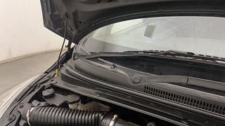 Used 2012 Hyundai i10 [2010-2016] Sportz 1.2 Petrol Petrol Manual engine ENGINE RIGHT SIDE HINGE & APRON VIEW