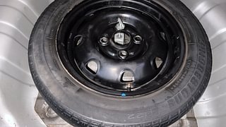 Used 2018 Maruti Suzuki Alto K10 [2014-2019] VXI AMT (O) Petrol Automatic tyres SPARE TYRE VIEW