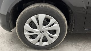Used 2010 Ford Figo [2010-2015] Duratec Petrol EXI 1.2 Petrol Manual tyres LEFT FRONT TYRE RIM VIEW