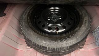 Used 2011 Toyota Etios [2010-2017] VX Petrol Manual tyres SPARE TYRE VIEW