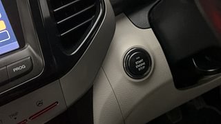 Used 2019 Mahindra XUV 300 W8 Diesel Diesel Manual top_features Keyless start