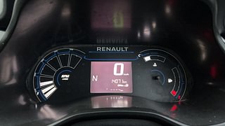Used 2020 Renault Triber [2019-2021] RXL AMT Petrol Automatic interior CLUSTERMETER VIEW