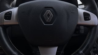 Used 2016 Renault Duster [2015-2019] 110 PS RXZ 4X2 MT Diesel Manual top_features Airbags