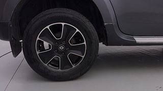 Used 2016 Renault Duster [2015-2019] 110 PS RXZ 4X2 MT Diesel Manual tyres RIGHT REAR TYRE RIM VIEW