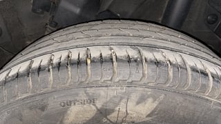 Used 2022 Hyundai Venue SX (O) 1.0 Turbo iMT Petrol Manual tyres LEFT REAR TYRE TREAD VIEW
