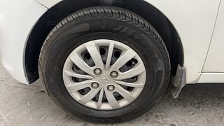 Used 2013 Hyundai i10 Sportz 1.2 AT Kappa2 Petrol Automatic tyres LEFT FRONT TYRE RIM VIEW