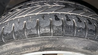 Used 2015 Hyundai Xcent [2014-2017] SX Petrol Petrol Manual tyres LEFT FRONT TYRE TREAD VIEW