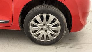 Used 2017 Maruti Suzuki Baleno [2015-2019] Alpha Petrol Petrol Manual tyres RIGHT FRONT TYRE RIM VIEW