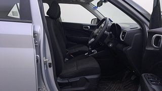 Used 2021 Hyundai Venue [2019-2022] SX 1.0  Turbo Petrol Manual interior RIGHT SIDE FRONT DOOR CABIN VIEW