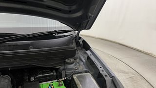 Used 2019 Hyundai Venue [2019-2020] SX(O) 1.4 CRDI Diesel Manual engine ENGINE LEFT SIDE HINGE & APRON VIEW