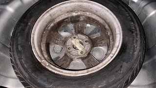 Used 2010 Hyundai i20 [2008-2012] Asta 1.4 AT Petrol Automatic tyres SPARE TYRE VIEW