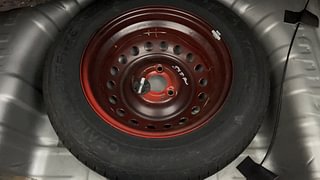 Used 2022 Renault Kwid Climber 1.0l SCE Petrol MT Petrol Manual tyres SPARE TYRE VIEW