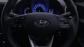 Used 2021 Hyundai Venue [2019-2022] SX 1.0  Turbo Petrol Manual top_features Airbags