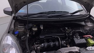 Used 2014 Honda Brio [2011-2016] EX MT Petrol Manual engine ENGINE RIGHT SIDE HINGE & APRON VIEW