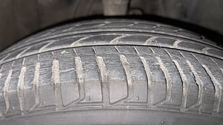 Used 2018 honda Jazz V Petrol Manual tyres RIGHT FRONT TYRE TREAD VIEW