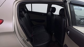 Used 2010 Hyundai i20 [2008-2012] Asta 1.4 AT Petrol Automatic interior RIGHT SIDE REAR DOOR CABIN VIEW