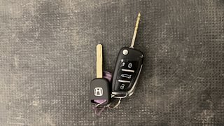 Used 2017 honda Jazz V CVT Petrol Automatic extra CAR KEY VIEW