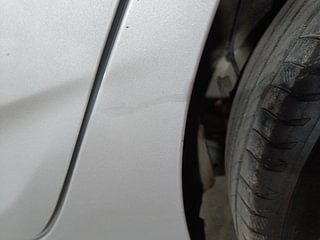 Used 2014 Hyundai Verna [2011-2015] Fluidic 1.6 VTVT SX Petrol Manual dents MINOR SCRATCH