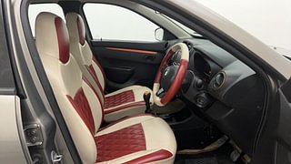 Used 2019 Renault Kwid [2017-2019] CLIMBER 1.0 Petrol Manual interior RIGHT SIDE FRONT DOOR CABIN VIEW