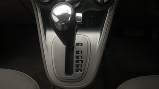 Used 2013 Hyundai i10 Sportz 1.2 AT Kappa2 Petrol Automatic interior GEAR  KNOB VIEW