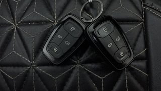Used 2022 Tata Punch Accomplished MT Petrol Manual extra CAR KEY VIEW