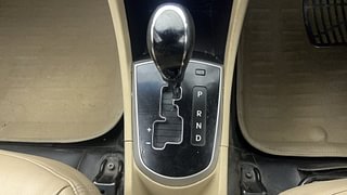 Used 2014 Hyundai Verna [2011-2015] Fluidic 1.6 VTVT SX Petrol Manual interior GEAR  KNOB VIEW