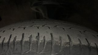 Used 2012 Hyundai i10 [2010-2016] Sportz 1.2 Petrol Petrol Manual tyres LEFT FRONT TYRE TREAD VIEW
