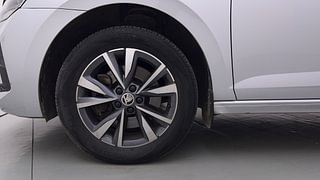 Used 2022 Skoda Slavia Style 1.5L TSI AT Petrol Automatic tyres LEFT FRONT TYRE RIM VIEW