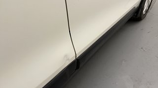 Used 2019 Mahindra XUV 300 W8 Diesel Diesel Manual dents MINOR DENT