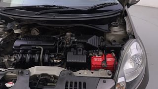 Used 2015 Honda Amaze [2013-2016] 1.2 VX AT i-VTEC Petrol Automatic engine ENGINE LEFT SIDE HINGE & APRON VIEW