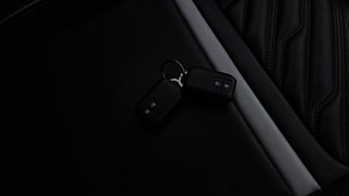Used 2022 Maruti Suzuki Swift ZXI AMT Petrol Automatic extra CAR KEY VIEW