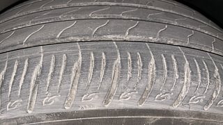 Used 2021 Hyundai Venue [2019-2022] SX 1.0  Turbo Petrol Manual tyres RIGHT FRONT TYRE TREAD VIEW