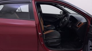 Used 2017 Hyundai Elite i20 [2014-2018] Asta 1.2 Dual Tone Petrol Manual interior RIGHT SIDE FRONT DOOR CABIN VIEW