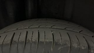 Used 2010 Ford Figo [2010-2015] Duratec Petrol EXI 1.2 Petrol Manual tyres RIGHT REAR TYRE TREAD VIEW