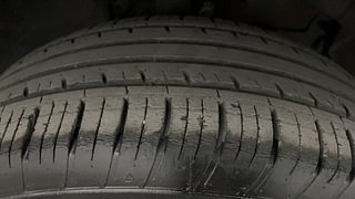Used 2022 Renault Duster [2020-2022] RXS Petrol Petrol Manual tyres RIGHT FRONT TYRE TREAD VIEW