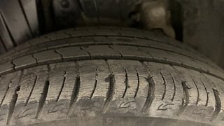 Used 2019 Mahindra XUV 300 W8 Diesel Diesel Manual tyres RIGHT REAR TYRE TREAD VIEW