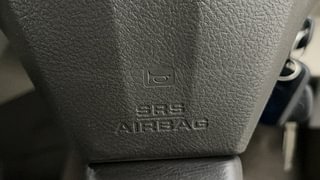 Used 2016 Toyota Etios [2010-2017] VX Petrol Manual top_features Airbags
