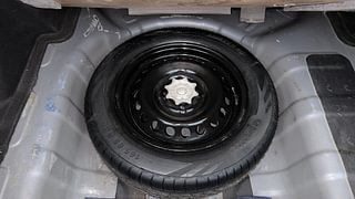 Used 2015 Hyundai Xcent [2014-2017] SX Petrol Petrol Manual tyres SPARE TYRE VIEW