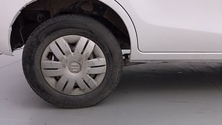 Used 2021 Maruti Suzuki Alto 800 Vxi Plus Petrol Manual tyres RIGHT REAR TYRE RIM VIEW
