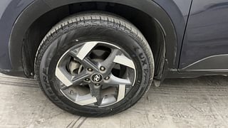 Used 2019 Hyundai Venue [2019-2020] SX(O) 1.4 CRDI Diesel Manual tyres LEFT FRONT TYRE RIM VIEW