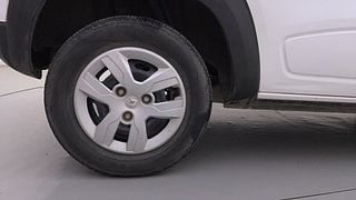 Used 2016 Renault Kwid [2015-2019] RXT Petrol Manual tyres RIGHT REAR TYRE RIM VIEW