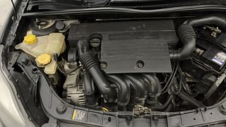 Used 2010 Ford Figo [2010-2015] Duratec Petrol EXI 1.2 Petrol Manual engine ENGINE RIGHT SIDE VIEW