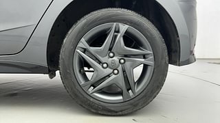 Used 2022 Hyundai New i20 Sportz 1.2 MT Petrol Manual tyres LEFT REAR TYRE RIM VIEW