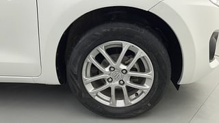 Used 2020 Maruti Suzuki Swift [2017-2021] ZXi AMT Petrol Automatic tyres RIGHT FRONT TYRE RIM VIEW
