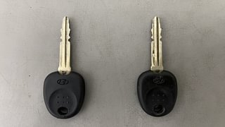 Used 2012 Hyundai i10 [2010-2016] Sportz 1.2 Petrol Petrol Manual extra CAR KEY VIEW
