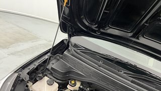 Used 2022 Kia Sonet HTX 1.5 Diesel Manual engine ENGINE RIGHT SIDE HINGE & APRON VIEW
