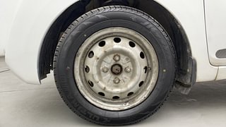 Used 2018 Hyundai Eon [2011-2018] Era + SE Petrol Manual tyres LEFT FRONT TYRE RIM VIEW